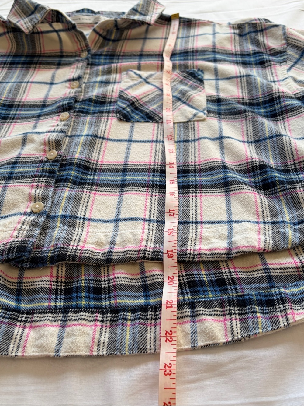 ALTAR’D STATE Cropped Plaid Flannel Button-Up, Large - Picture 13 of 14